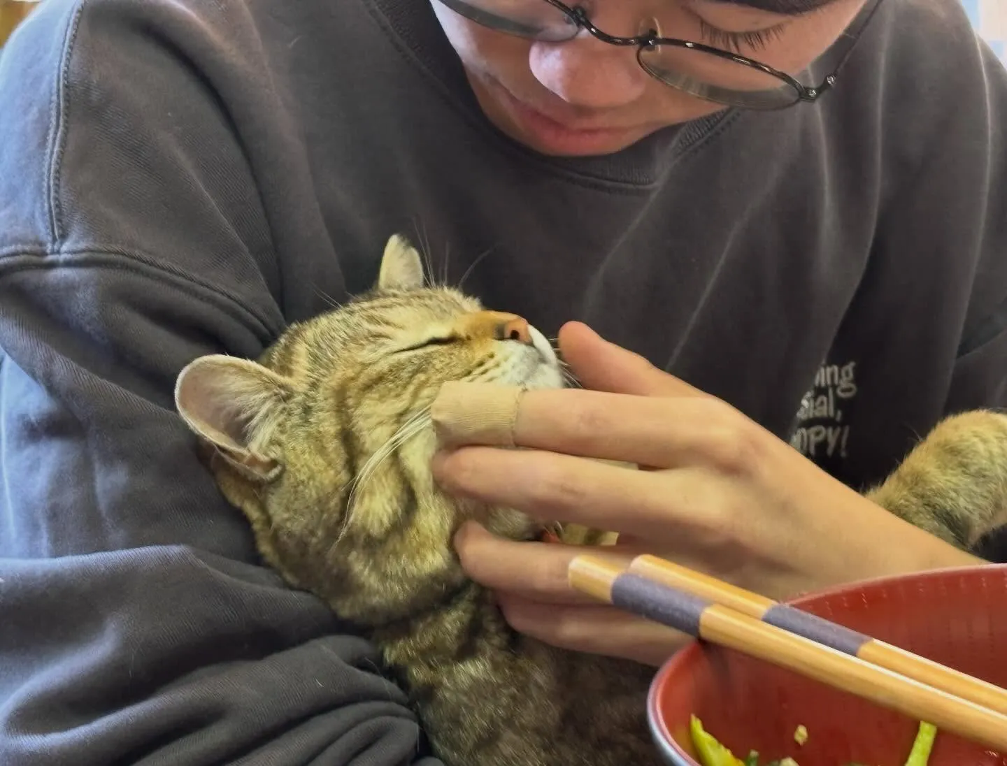 可愛い😍この安心しきった顔！全身リラックス😌